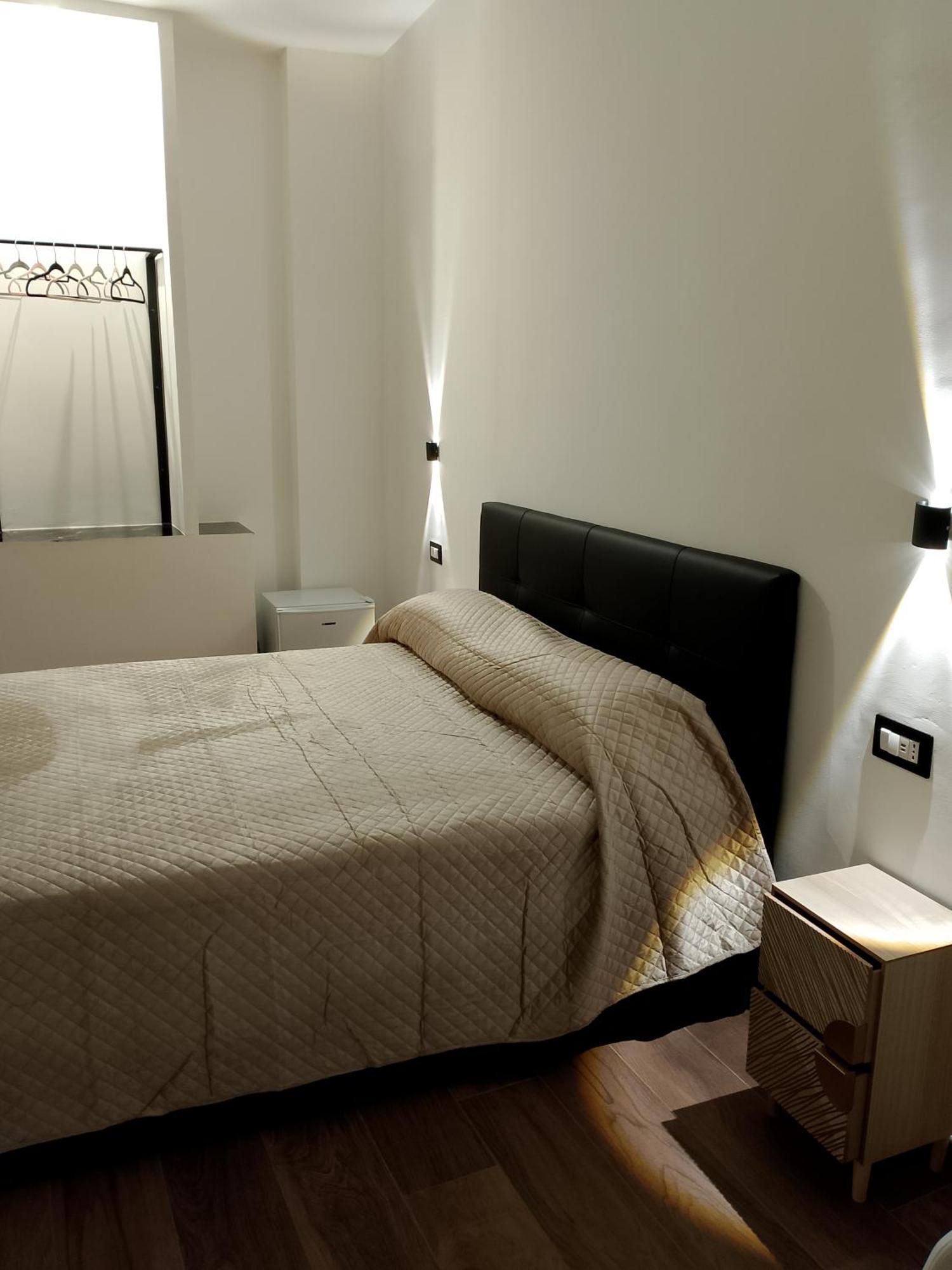 La Corte Guest House Bari Buitenkant foto