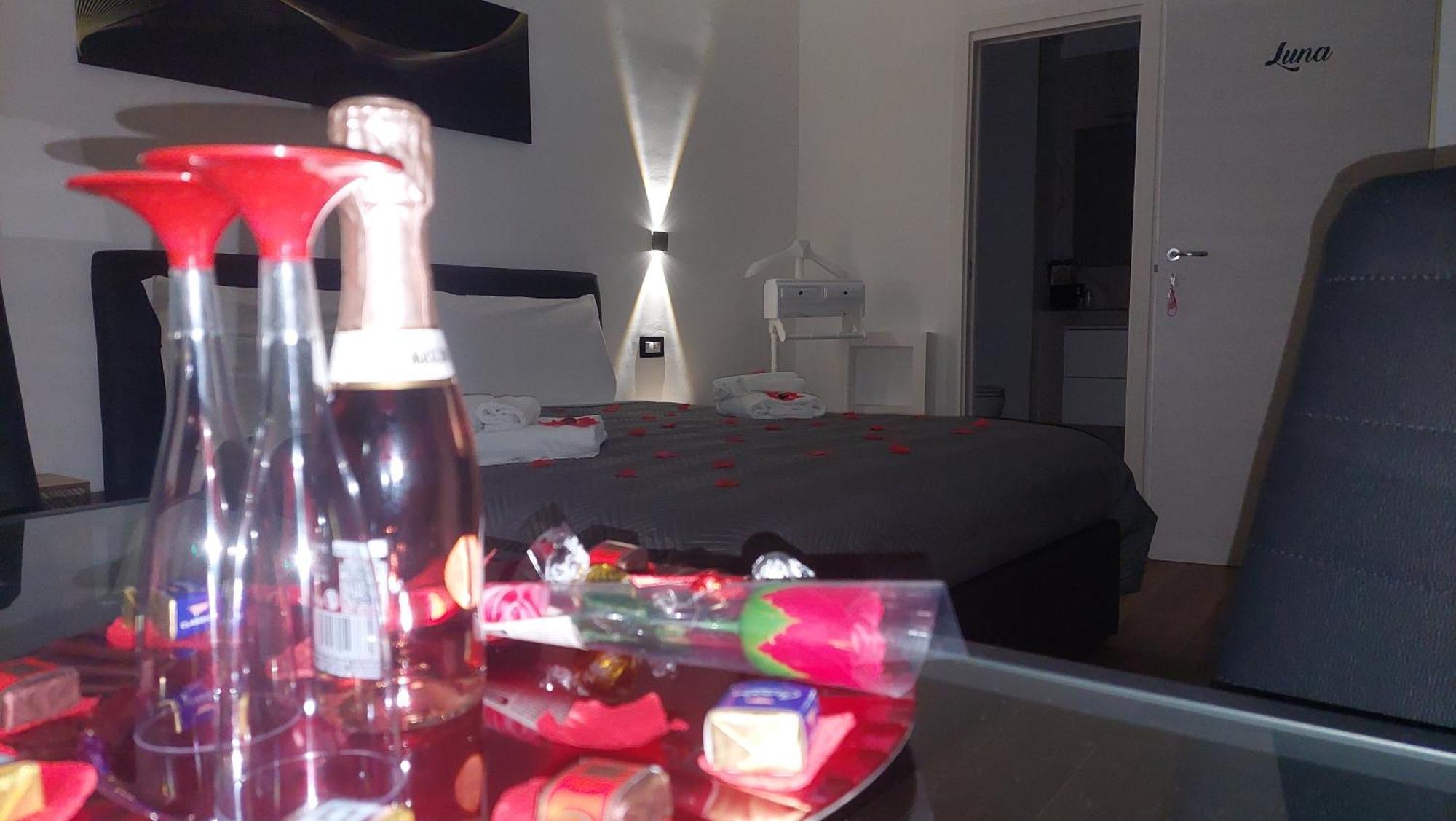 La Corte Guest House Bari Buitenkant foto