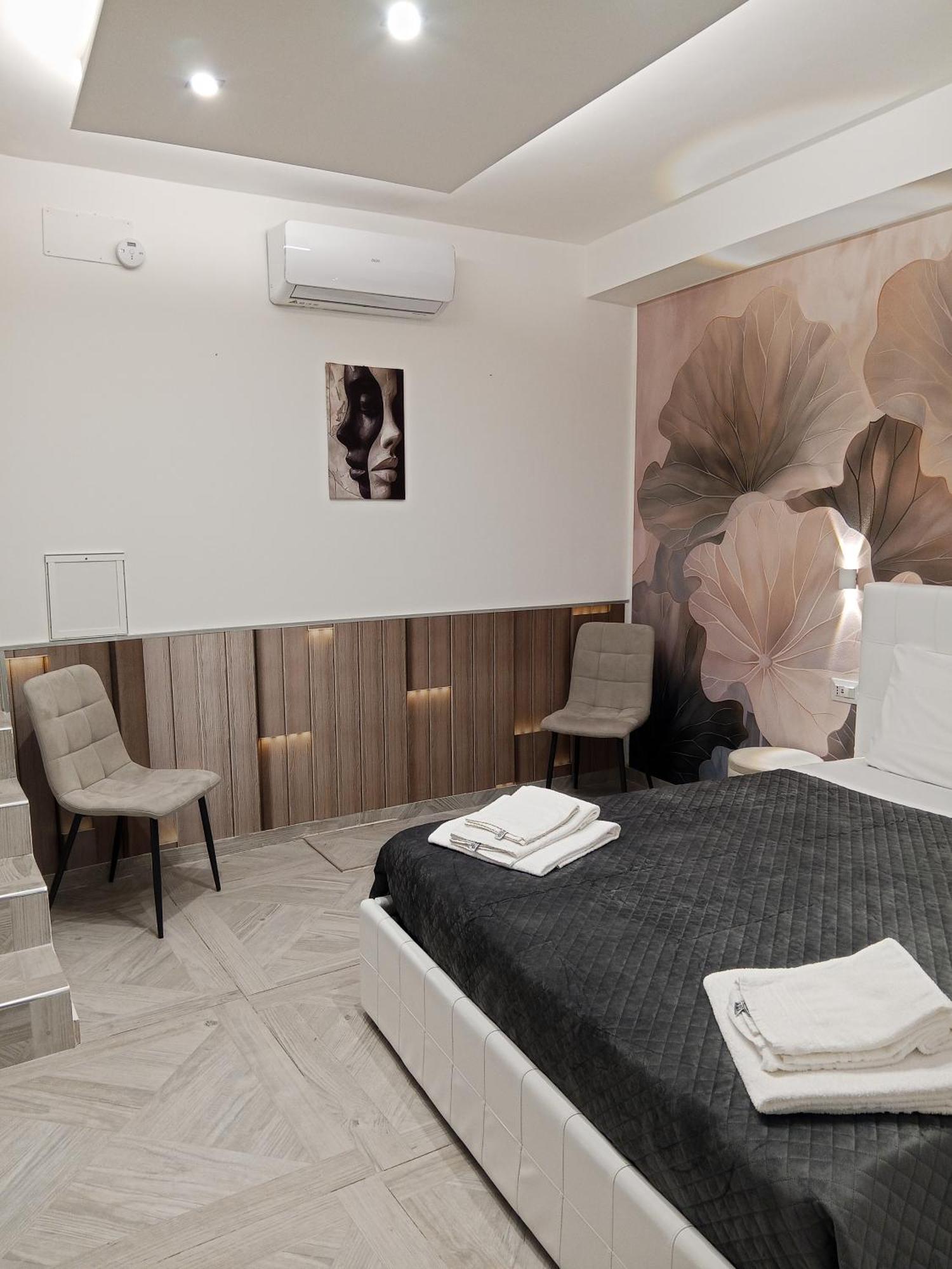 La Corte Guest House Bari Buitenkant foto